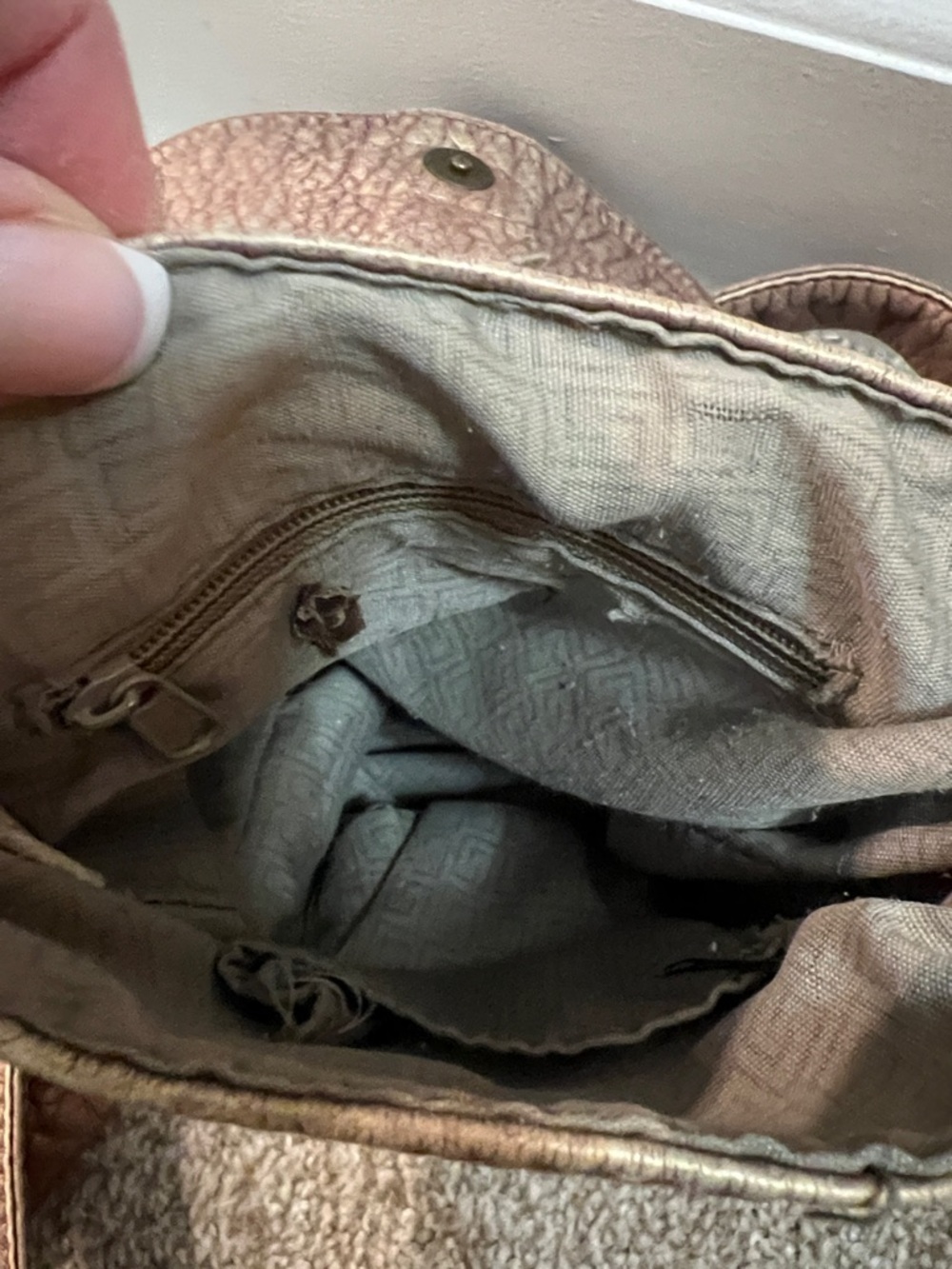 Crossbody Purse - Picture 3 of 4